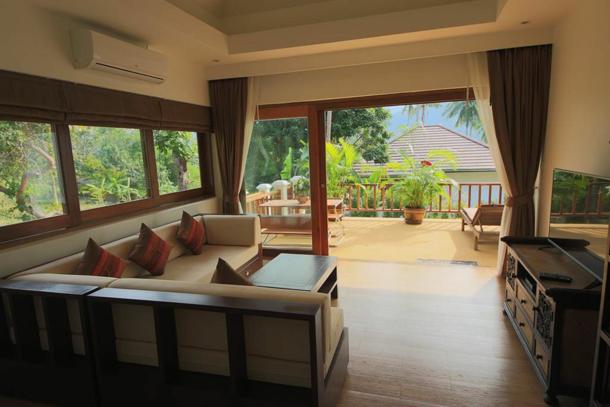 Tropical Season Villa Resort Mae Nam Luaran gambar